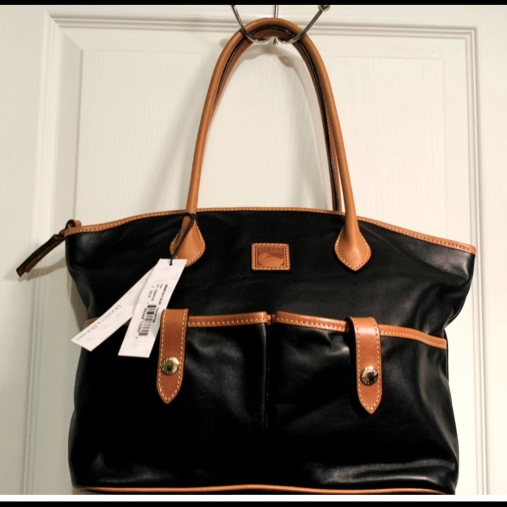 Dooney and Bourke Crescent Tote NWT